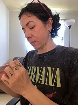 JeanneDuval8888 online show from April 4, 2026, 8:59 pm