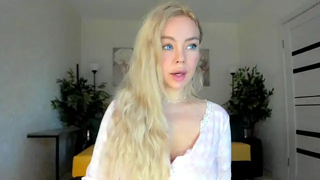 caty kiss online show from July 18, 2026, 3:48 am