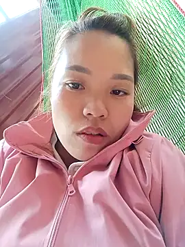 Legendary-12nice online show from March 10, 2026, 4:27 am