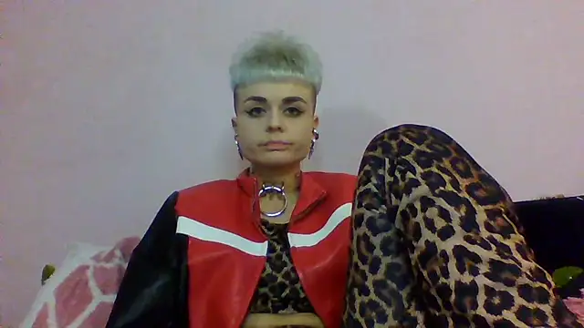 Snapshot of AlisaDear257 chatting on February 17, 2026, 12:24 pm AlisaDear257 online show from February 17, 2026, 12:24 pm