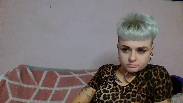 Snapshot of AlisaDear257 chatting on February 15, 2026, 7:13 pm AlisaDear257 online show from February 15, 2026, 7:13 pm