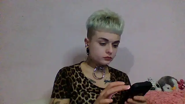 AlisaDear257 online show from March 28, 2026, 9:05 pm