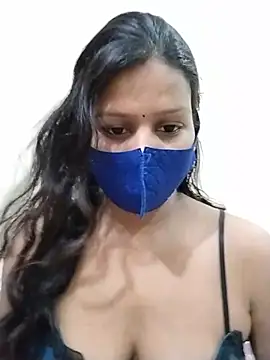 ankita077 online show from April 18, 2026, 11:05 pm