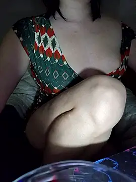 Snapshot of HornyCumBitch chatting on February 28, 2026, 5:45 pm HornyCumBitch online show from February 28, 2026, 5:45 pm