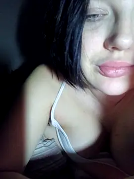 Snapshot of HornyCumBitch chatting on February 11, 2026, 1:38 am HornyCumBitch online show from February 11, 2026, 1:38 am