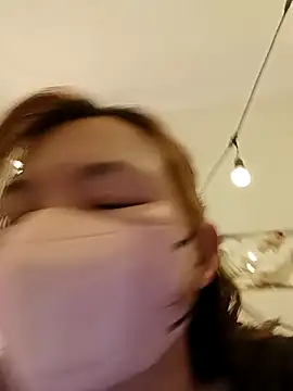 Snapshot of Trang26 chatting on February 10, 2026, 3:55 pm Trang26 online show from February 10, 2026, 3:55 pm