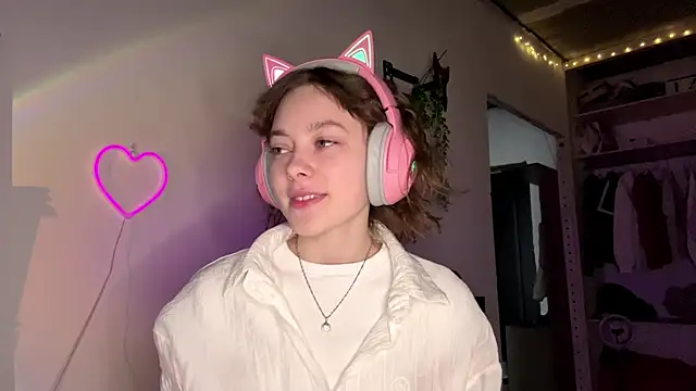 SlunkRear online show from April 5, 2026, 10:05 pm