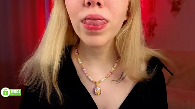 Rochelle kitty online show from March 29, 2026, 3:35 pm