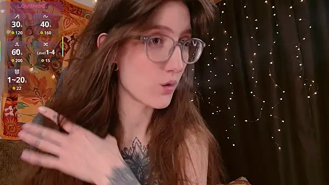 Snapshot of lolami_ chatting on March 2, 2026, 6:14 am lolami online show from March 2, 2026, 6:14 am