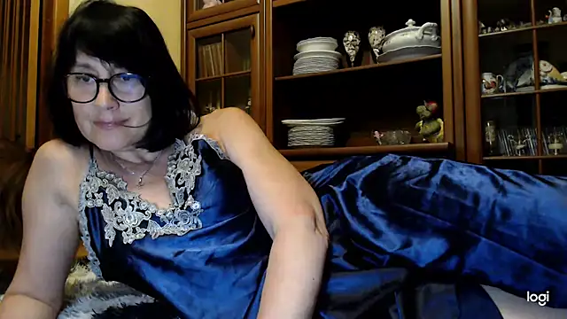 Snapshot of Vlastelina chatting on May 24, 2026, 7:03 pm Vlastelina online show from May 24, 2026, 7:03 pm