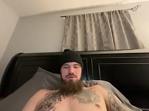 Snapshot of fun_couple_cum chatting on March 2, 2026, 5:08 am fun couple cum online show from March 2, 2026, 5:08 am