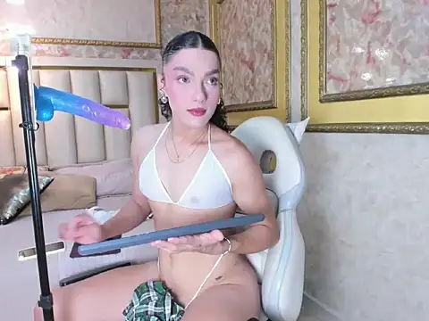 Snapshot of Veronica_hottie chatting on March 15, 2026, 12:01 pm Veronica hottie online show from March 15, 2026, 12:01 pm