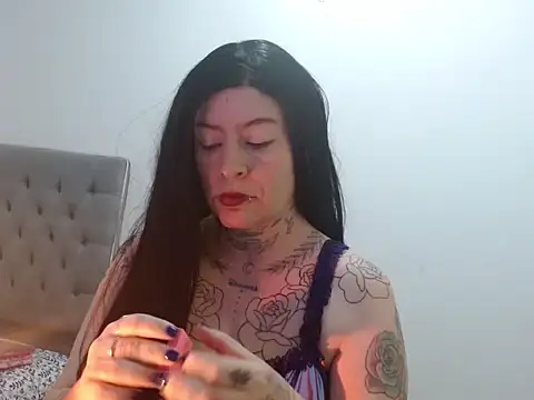 Snapshot of mia_vantt chatting on February 22, 2026, 2:41 pm mia vantt online show from February 22, 2026, 2:41 pm