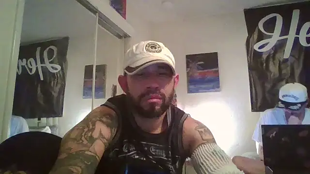 Snapshot of TheDaddio03 chatting on February 28, 2026, 2:33 am TheDaddio03 online show from February 28, 2026, 2:33 am