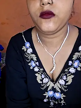 Nency Love143 online show from June 2, 2026, 10:26 am