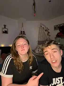 Snapshot of Maryjane-Spidermann chatting on March 1, 2026, 8:09 pm Maryjane-Spidermann online show from March 1, 2026, 8:09 pm