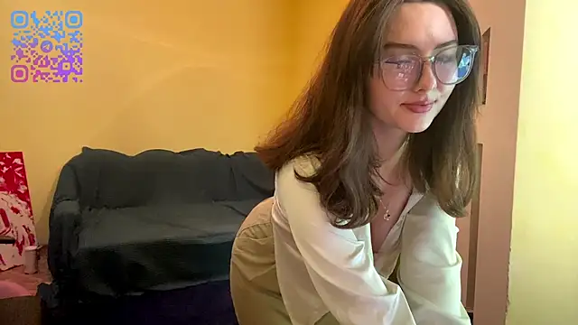 Snapshot of Ashleymons chatting on February 20, 2026, 6:10 pm Ashleymons online show from February 20, 2026, 6:10 pm