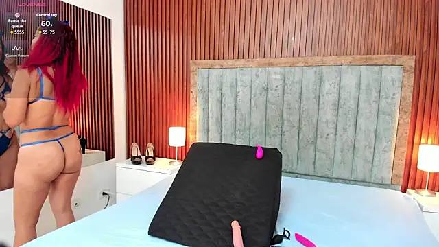 Snapshot of Karina_Towers chatting on March 27, 2026, 11:33 am Karina Towers online show from March 27, 2026, 11:33 am