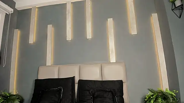 Snapshot of SinLickerr chatting on February 16, 2026, 7:56 pm SinLickerr online show from February 16, 2026, 7:56 pm