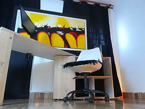 jullian ricci online show from February 18, 2026, 7:43 pm