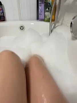 Ninimaus online show from March 31, 2026, 8:00 pm