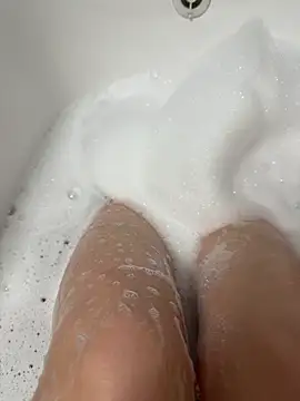 Ninimaus online show from April 7, 2026, 7:26 pm