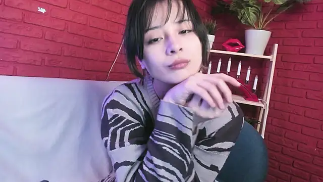 Snapshot of May_Ling chatting on February 17, 2026, 8:39 pm May Ling online show from February 17, 2026, 8:39 pm