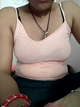 miss pompa online show from February 16, 2026, 12:26 pm