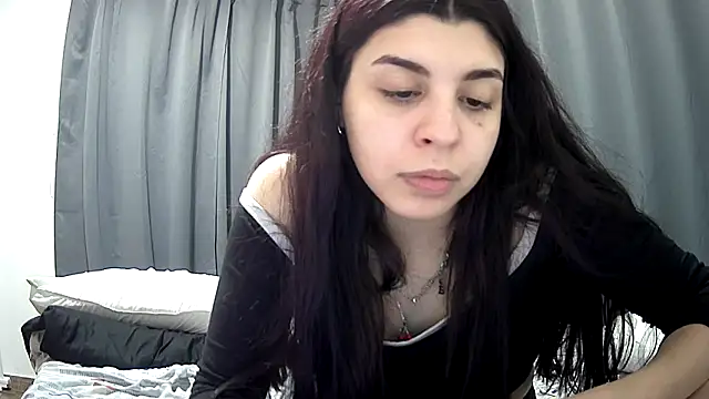 violetazein7 online show from June 13, 2026, 1:36 am