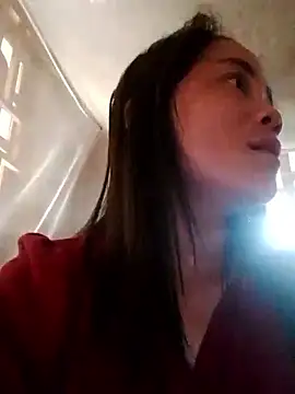 molly-xx online show from March 3, 2026, 7:26 am