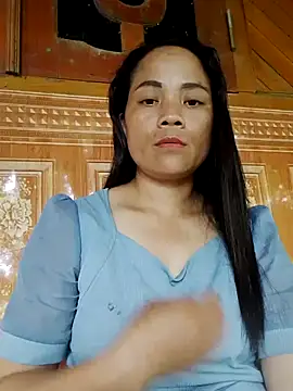 molly-xx online show from July 5, 2026, 4:19 am