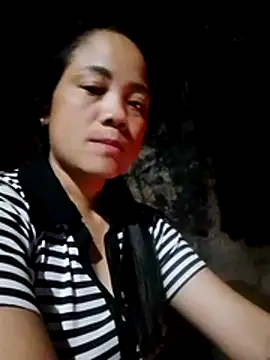 molly-xx online show from July 17, 2026, 10:51 pm