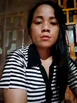 molly-xx online show from July 18, 2026, 10:57 am