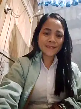 Snapshot of molly-xx chatting on February 12, 2026, 10:37 am molly-xx online show from February 12, 2026, 10:37 am