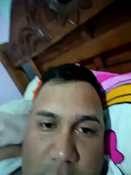 Snapshot of Mohamed1627 chatting on February 14, 2026, 10:32 pm Mohamed1627 online show from February 14, 2026, 10:32 pm