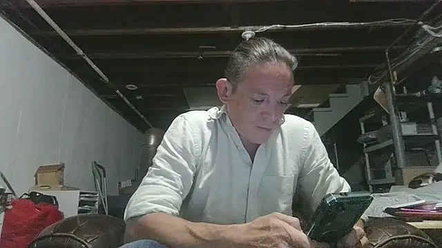ShadowLove85 online show from June 30, 2026, 3:39 am