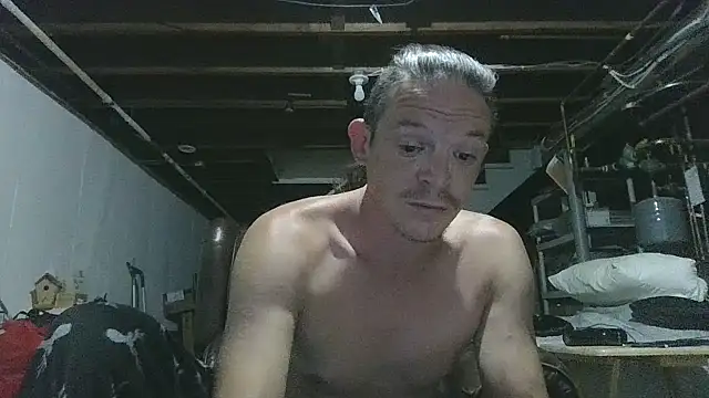 ShadowLove85 online show from July 11, 2026, 3:18 am