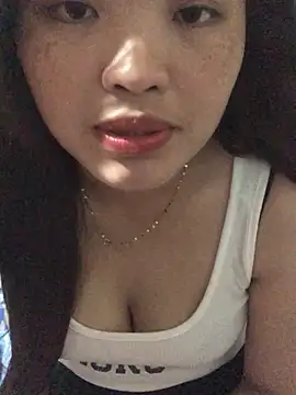 Snapshot of newbaby1 chatting on March 1, 2026, 1:33 pm newbaby1 online show from March 1, 2026, 1:33 pm