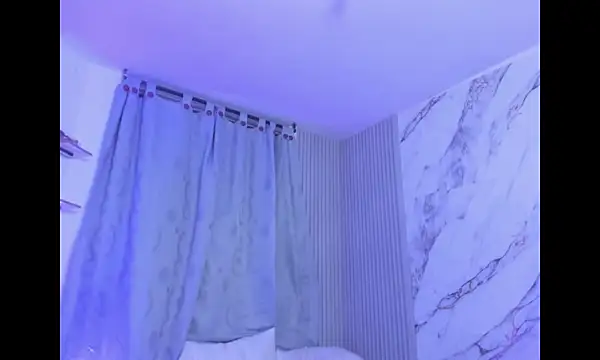 Snapshot of RaiderandRoxie1 chatting on February 26, 2026, 11:05 pm RaiderandRoxie1 online show from February 26, 2026, 11:05 pm