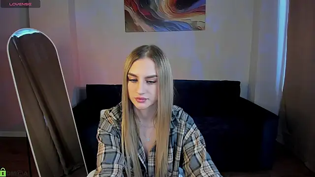 Silen Tori online show from March 12, 2026, 8:40 am