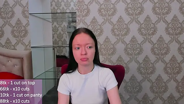 Snapshot of casey_blush chatting on February 24, 2026, 1:23 pm casey blush online show from February 24, 2026, 1:23 pm