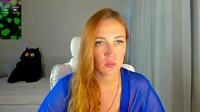 Snapshot of she_wolf chatting on June 9, 2026, 1:56 pm she wolf online show from June 9, 2026, 1:56 pm