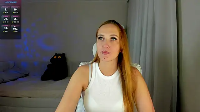 Snapshot of she_wolf chatting on June 25, 2026, 4:12 pm she wolf online show from June 25, 2026, 4:12 pm
