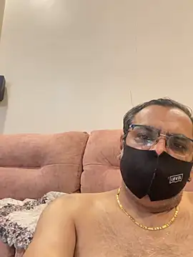 maleattention online show from May 1, 2026, 4:23 pm