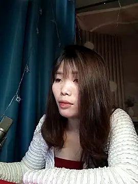 Snapshot of Girl-crazy1 chatting on April 6, 2026, 5:52 am Girl-crazy1 online show from April 6, 2026, 5:52 am