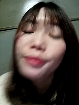 Snapshot of Girl-crazy1 chatting on March 9, 2026, 10:35 pm Girl-crazy1 online show from March 9, 2026, 10:35 pm