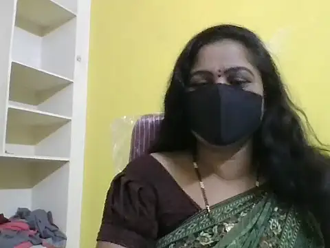 anu-reddyy online show from April 21, 2026, 10:11 am