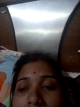 Snapshot of Deepjakolirr chatting on March 4, 2026, 10:34 am Deepjakolirr online show from March 4, 2026, 10:34 am