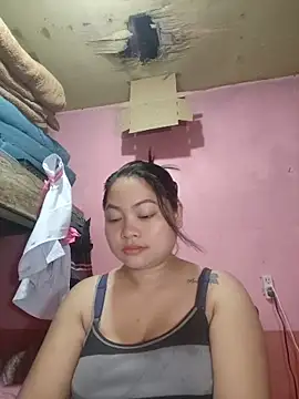 sweety pie18 online show from April 1, 2026, 12:57 am