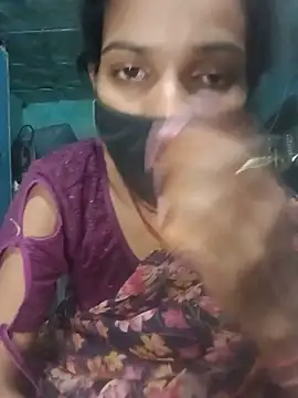 Desi Couple P online show from May 23, 2026, 3:33 pm